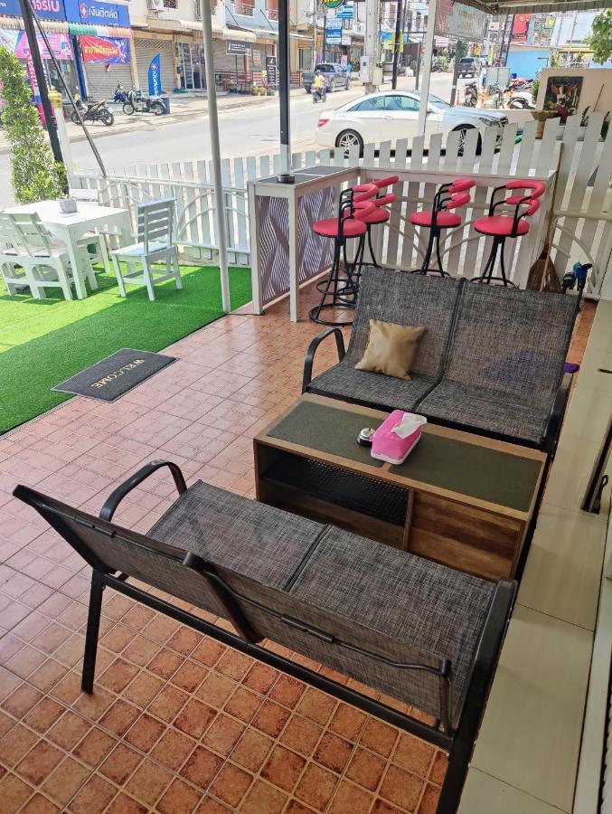 Cafe Nana Hotel Nong Prue 외부 사진